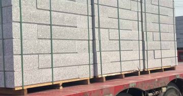 金华 芙蓉白路沿石装车