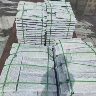 金华 芝麻白蘑菇石装车出货