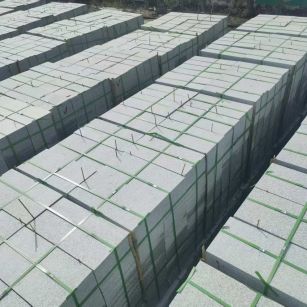 金华 芝麻白1.8公分火烧300*600地铺，清仓大甩卖