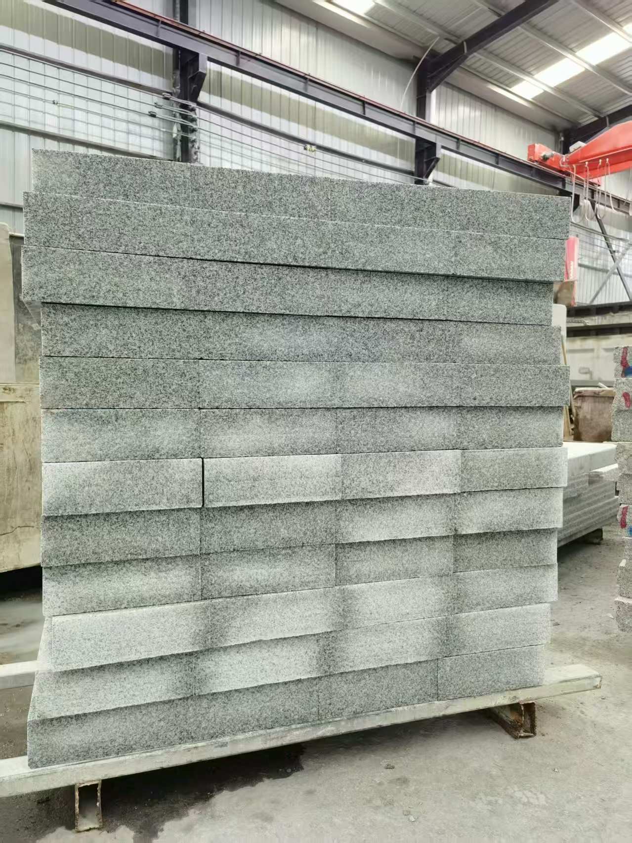 金华 芝麻白10公分300*600广场地铺，A料定制，尺寸标准，厚薄均匀