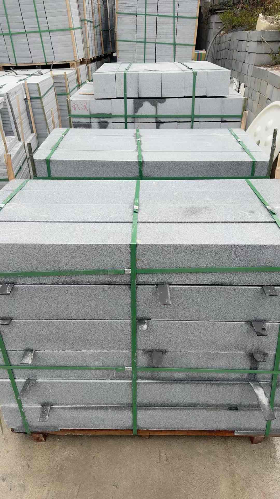 金华 芝麻灰机切面栏杆