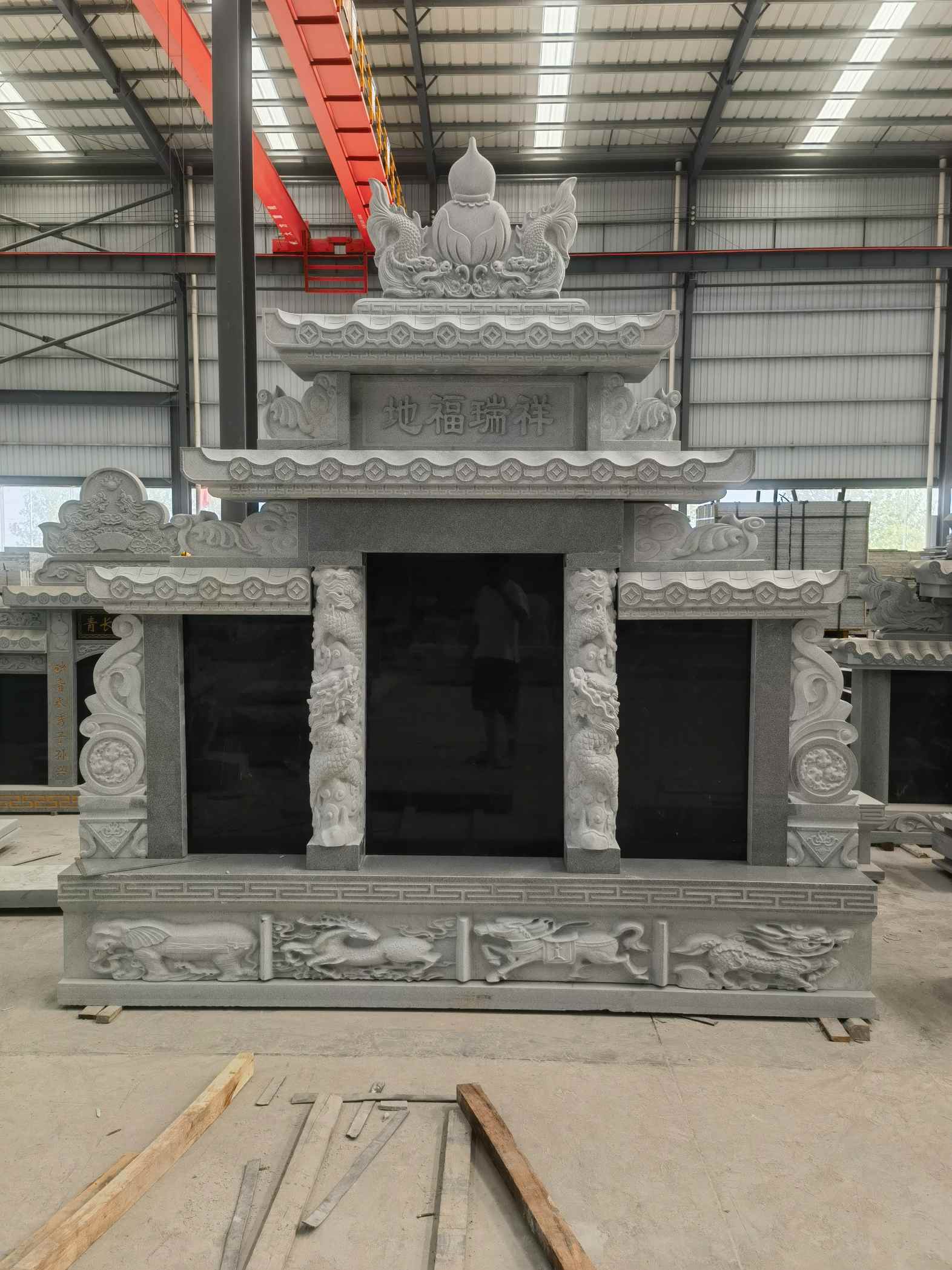 金华 芝麻灰高档墓碑、土墓，一套也支持定做