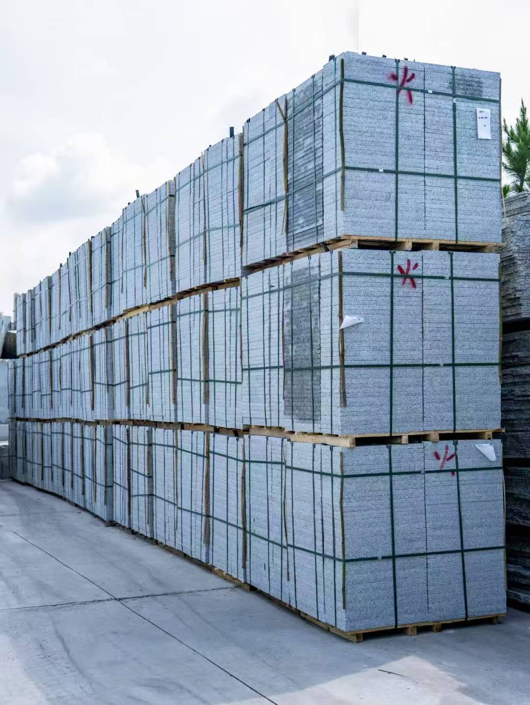 金华 芙蓉白3公分火烧地铺成品300*600